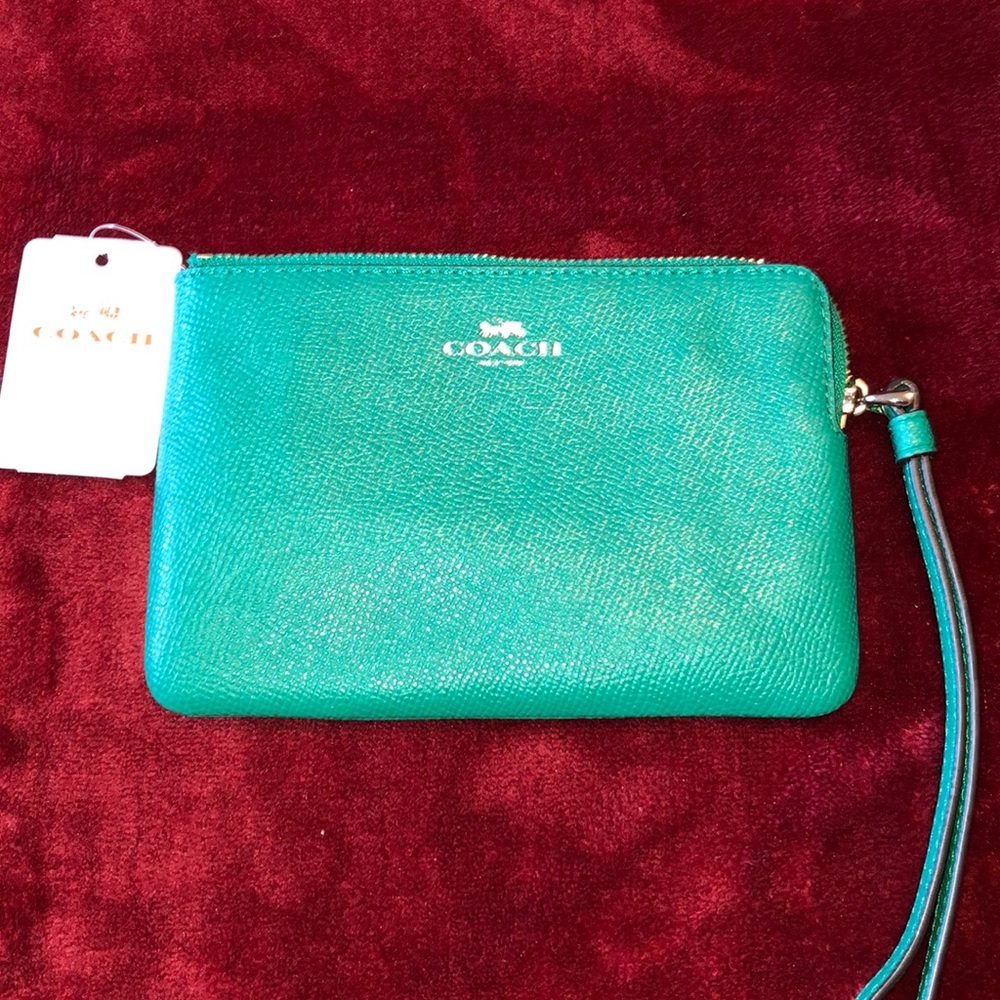 NWT Coach Wristlet
